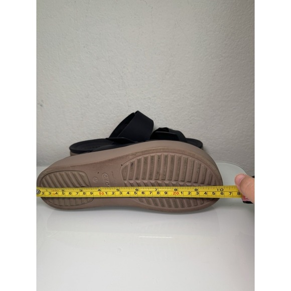 Crocs Brooklyn Buckle Wedge Platform Sandal Deep Navy Tan Women's 9  (scuffs) - Picture 15 of 16